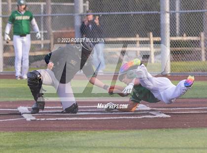 Thumbnail 1 in Auburn @ Kentwood photogallery.