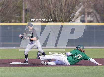 Thumbnail 3 in Auburn @ Kentwood photogallery.