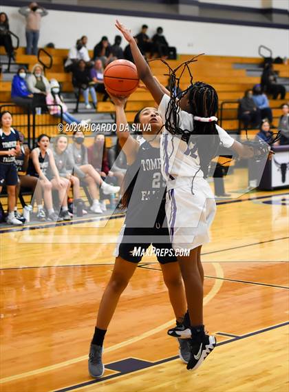 Thumbnail 3 in JV: Morton Ranch vs Tompkins photogallery.