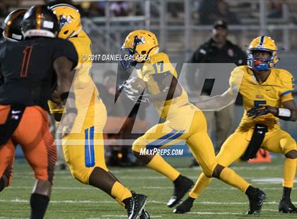 Thumbnail 1 in Northwestern vs Booker T Washington photogallery.