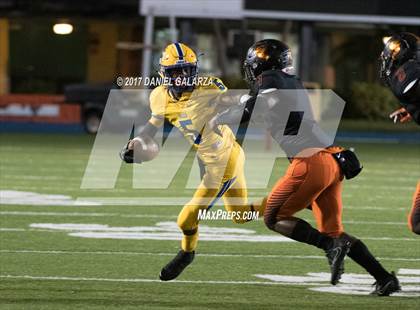 Thumbnail 1 in Northwestern vs Booker T Washington photogallery.
