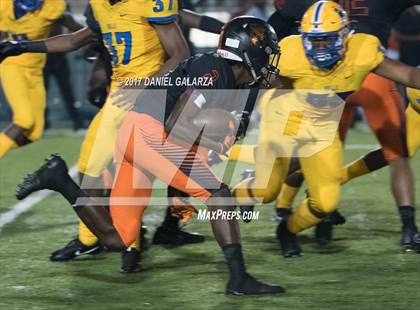 Thumbnail 2 in Northwestern vs Booker T Washington photogallery.