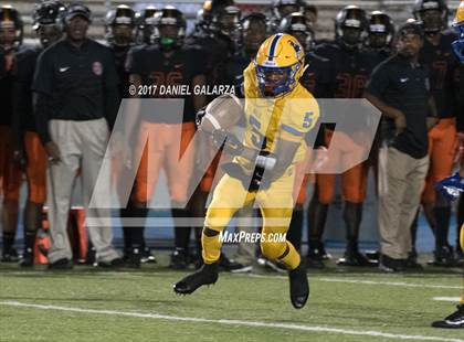 Thumbnail 1 in Northwestern vs Booker T Washington photogallery.