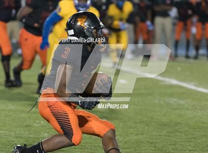Thumbnail 1 in Northwestern vs Booker T Washington photogallery.