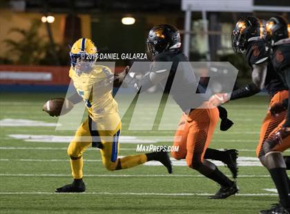 Thumbnail 2 in Northwestern vs Booker T Washington photogallery.