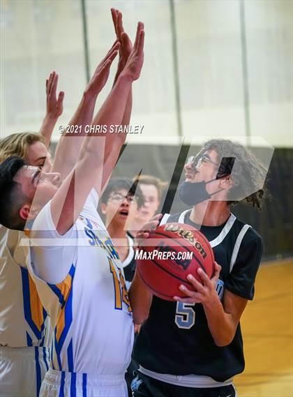 Thumbnail 3 in Mountainside vs Ash Fork (Wranglers Classic) photogallery.