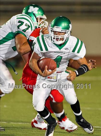 Thumbnail 2 in Monrovia vs. Glendora photogallery.