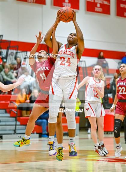 Thumbnail 2 in Newark @ Palmyra-Macedon (NYSPHSAA Section V Class B1 Quarterfinals) photogallery.