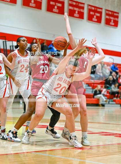 Thumbnail 3 in Newark @ Palmyra-Macedon (NYSPHSAA Section V Class B1 Quarterfinals) photogallery.