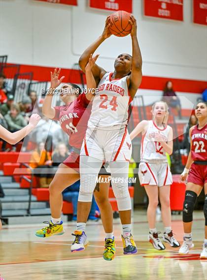 Thumbnail 3 in Newark @ Palmyra-Macedon (NYSPHSAA Section V Class B1 Quarterfinals) photogallery.