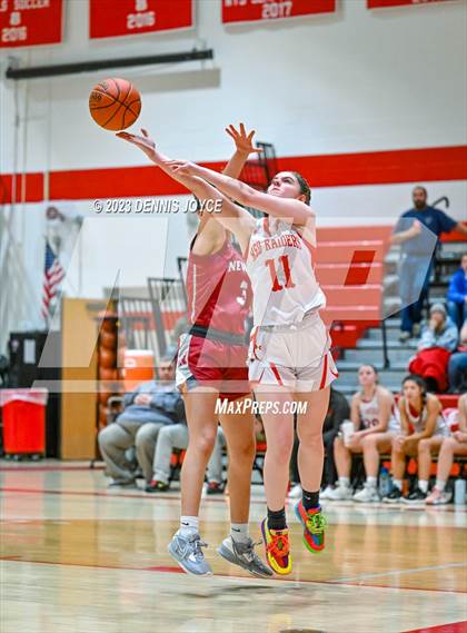 Thumbnail 3 in Newark @ Palmyra-Macedon (NYSPHSAA Section V Class B1 Quarterfinals) photogallery.