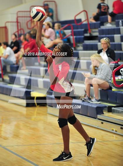 Thumbnail 3 in Lutheran North vs. Hitchcock (Bay Area Christian Tournament) photogallery.