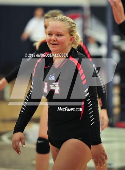 Thumbnail 3 in Lutheran North vs. Hitchcock (Bay Area Christian Tournament) photogallery.