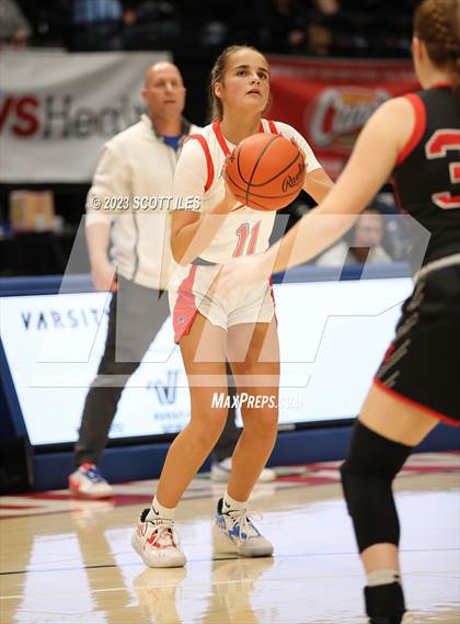 Thumbnail 2 in Hiland vs Tri-Village (OHSAA D4 State Semifinal) photogallery.