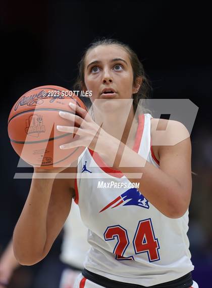 Thumbnail 3 in Hiland vs Tri-Village (OHSAA D4 State Semifinal) photogallery.