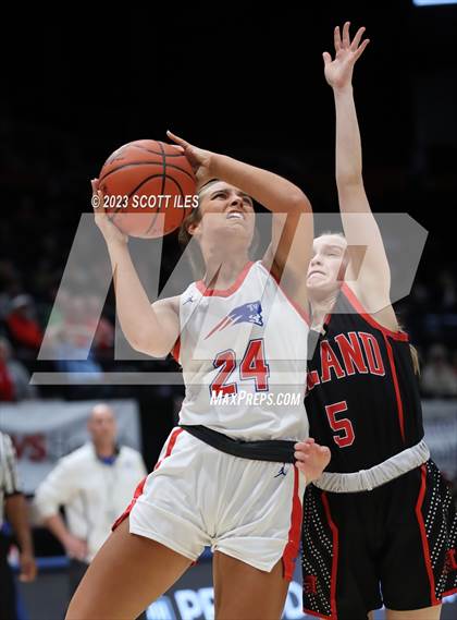 Thumbnail 1 in Hiland vs Tri-Village (OHSAA D4 State Semifinal) photogallery.