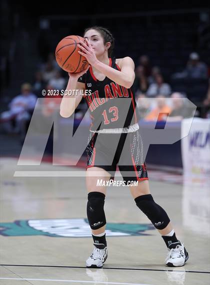 Thumbnail 2 in Hiland vs Tri-Village (OHSAA D4 State Semifinal) photogallery.