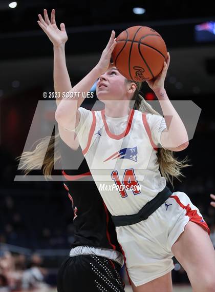Thumbnail 2 in Hiland vs Tri-Village (OHSAA D4 State Semifinal) photogallery.