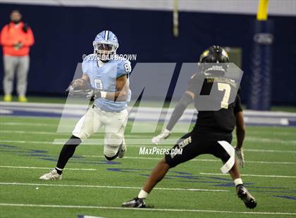Thumbnail 2 in Emerson vs. South Oak Cliff (UIL 5A D2 Semifinals) photogallery.