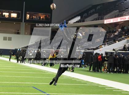 Thumbnail 3 in Emerson vs. South Oak Cliff (UIL 5A D2 Semifinals) photogallery.