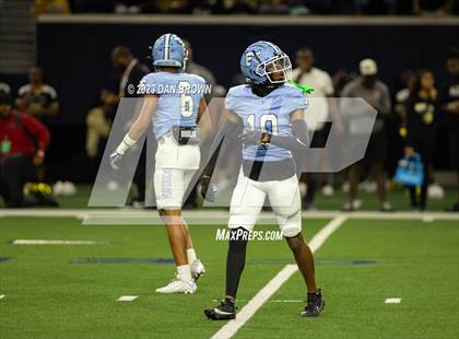 Thumbnail 1 in Emerson vs. South Oak Cliff (UIL 5A D2 Semifinals) photogallery.