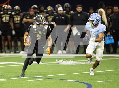 Thumbnail 3 in Emerson vs. South Oak Cliff (UIL 5A D2 Semifinals) photogallery.
