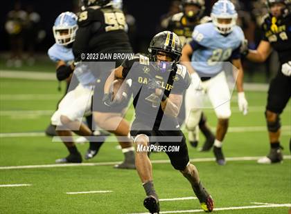 Thumbnail 1 in Emerson vs. South Oak Cliff (UIL 5A D2 Semifinals) photogallery.