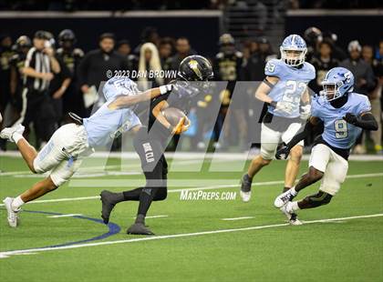 Thumbnail 1 in Emerson vs. South Oak Cliff (UIL 5A D2 Semifinals) photogallery.