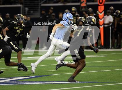 Thumbnail 2 in Emerson vs. South Oak Cliff (UIL 5A D2 Semifinals) photogallery.