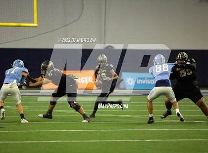 Thumbnail 3 in Emerson vs. South Oak Cliff (UIL 5A D2 Semifinals) photogallery.