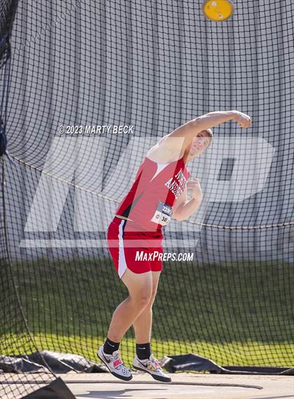 Thumbnail 2 in Class 1 Discus (MSHSAA State Championship) photogallery.
