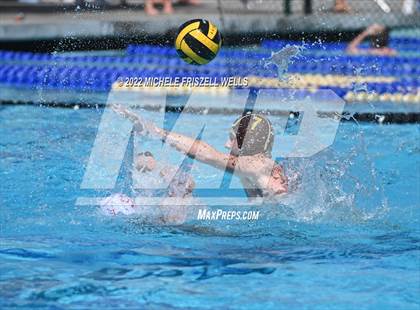 Thumbnail 3 in Saint Francis vs Vista (America's Finest City) photogallery.