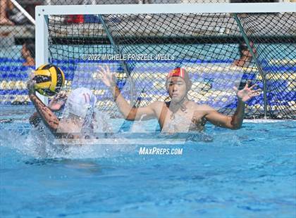 Thumbnail 1 in Saint Francis vs Vista (America's Finest City) photogallery.