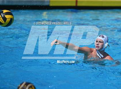 Thumbnail 2 in Saint Francis vs Vista (America's Finest City) photogallery.