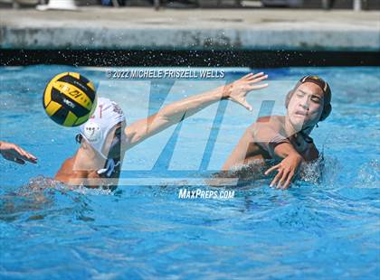 Thumbnail 3 in Saint Francis vs Vista (America's Finest City) photogallery.