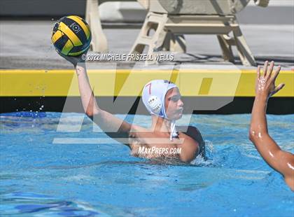 Thumbnail 3 in Saint Francis vs Vista (America's Finest City) photogallery.