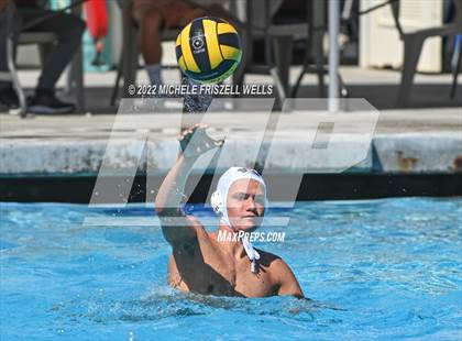 Thumbnail 2 in Saint Francis vs Vista (America's Finest City) photogallery.