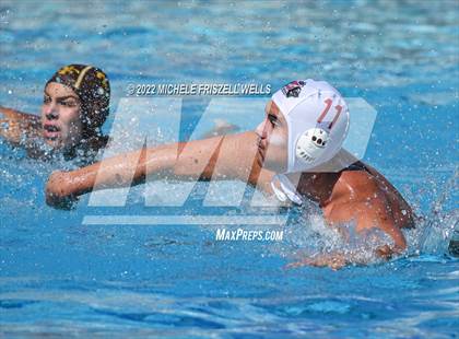 Thumbnail 3 in Saint Francis vs Vista (America's Finest City) photogallery.