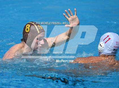 Thumbnail 1 in Saint Francis vs Vista (America's Finest City) photogallery.