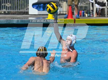 Thumbnail 2 in Saint Francis vs Vista (America's Finest City) photogallery.