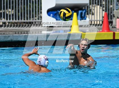Thumbnail 1 in Saint Francis vs Vista (America's Finest City) photogallery.