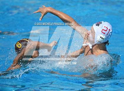 Thumbnail 2 in Saint Francis vs Vista (America's Finest City) photogallery.