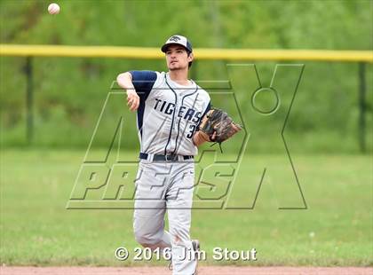 Thumbnail 1 in Westlake @ Putnam Valley (Section 1 Class B 1st Round) photogallery.