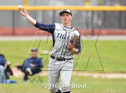 Thumbnail 2 in Westlake @ Putnam Valley (Section 1 Class B 1st Round) photogallery.