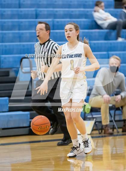 Thumbnail 2 in Lincoln Lutheran vs. Arlington photogallery.