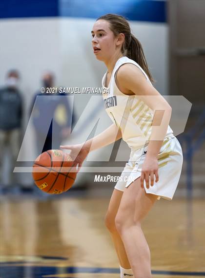 Thumbnail 1 in Lincoln Lutheran vs. Arlington photogallery.