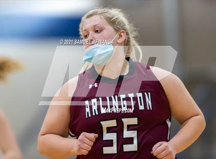 Thumbnail 1 in Lincoln Lutheran vs. Arlington photogallery.