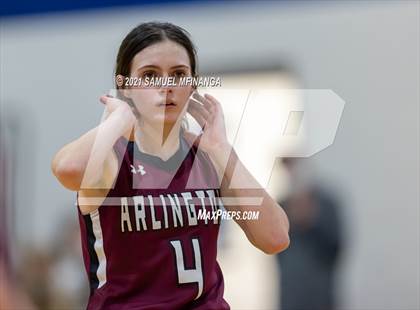Thumbnail 2 in Lincoln Lutheran vs. Arlington photogallery.