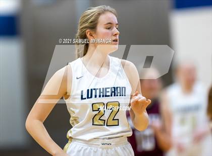 Thumbnail 3 in Lincoln Lutheran vs. Arlington photogallery.