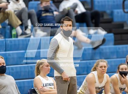 Thumbnail 3 in Lincoln Lutheran vs. Arlington photogallery.